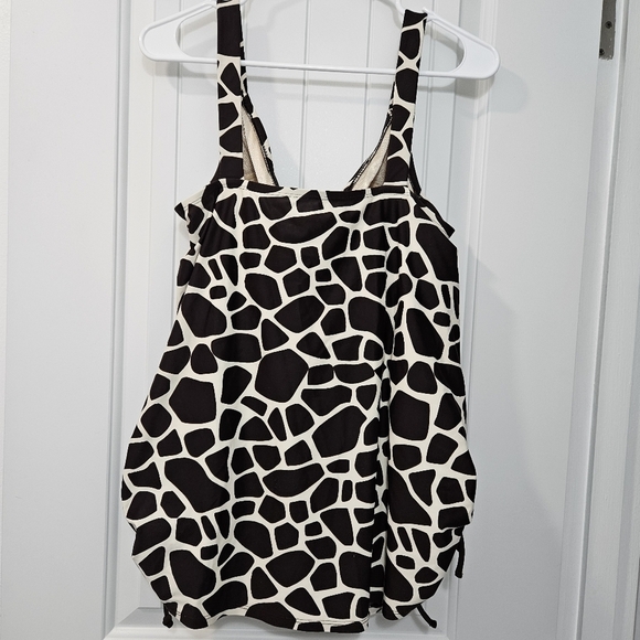 Merona Giraffe Print One Piece Swimsuit Plus Size 18 - Picture 2 of 7
